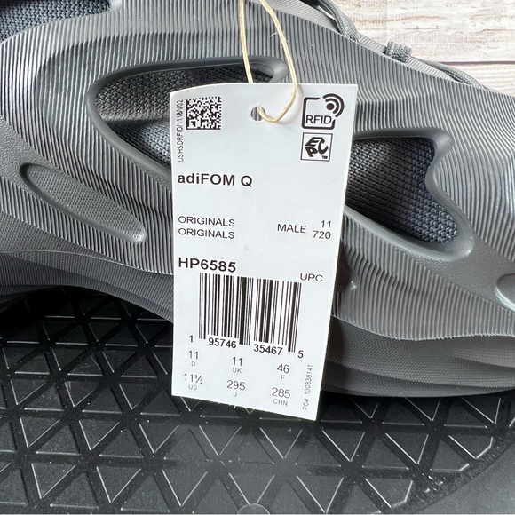 Adidas AdiFOM Q ‘Black Carbon Grey’ HP6585 - Picture 7 of 8